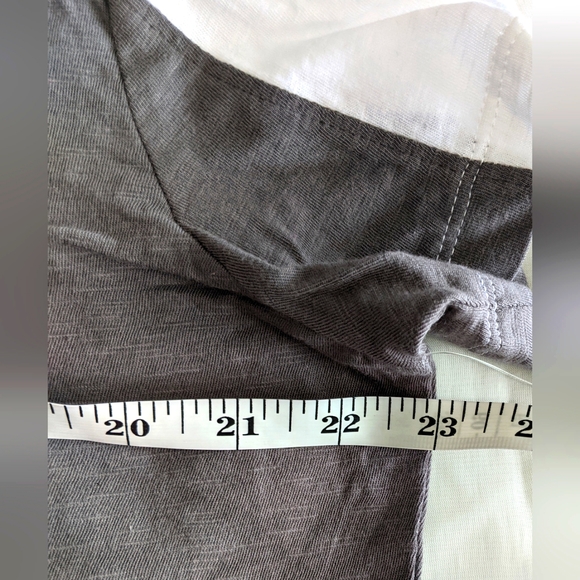 NBA Women's San Antonio Spurs Basketball Cotton Tee - Picture 7 of 8